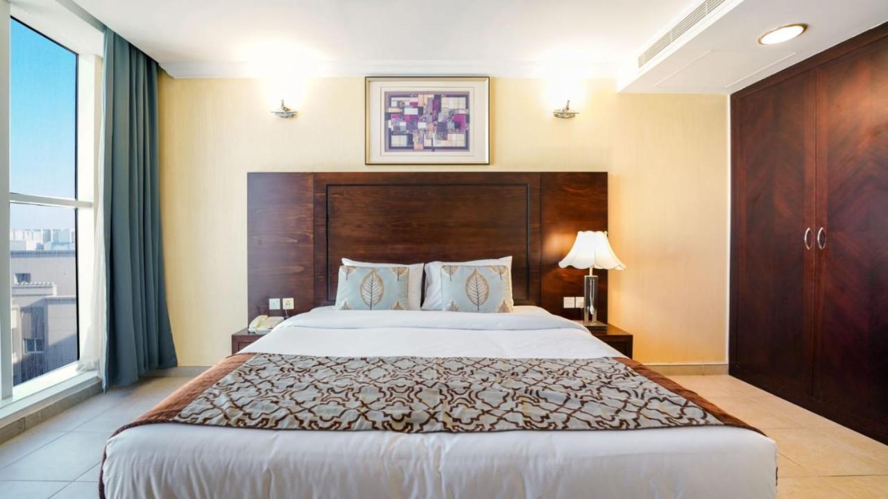 Residences - Serviced Al Barsha 3*