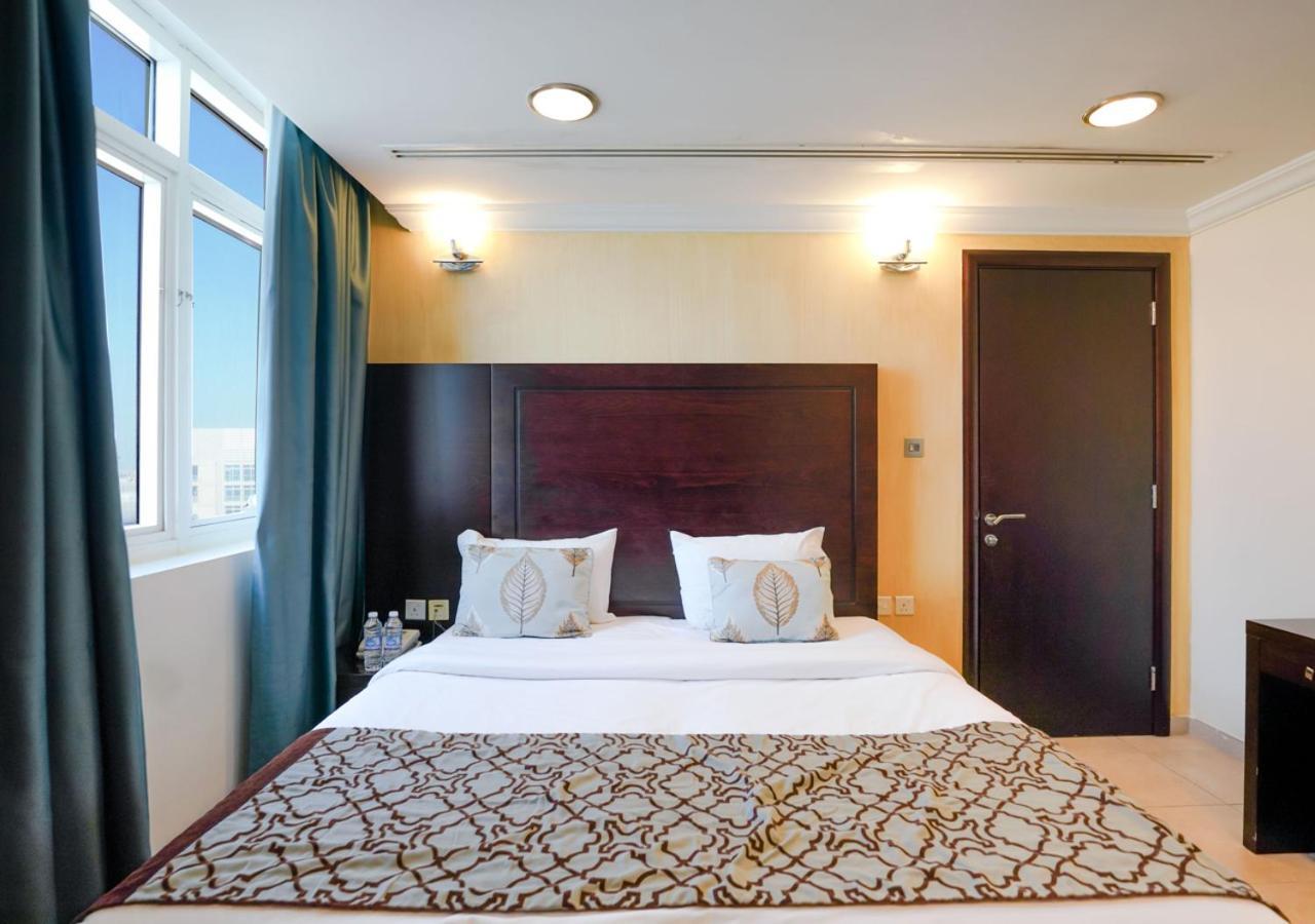Residences - Serviced Al Barsha 3*